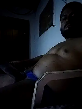 Snapshot of Ant1990 chatting on November 24, 2:44 am Ant1990 online show from November 24, 2:44 am