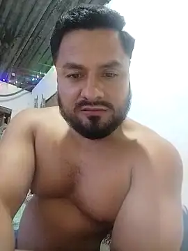 Snapshot of Ant1990 chatting on December 15, 3:01 am Ant1990 online show from December 15, 3:01 am