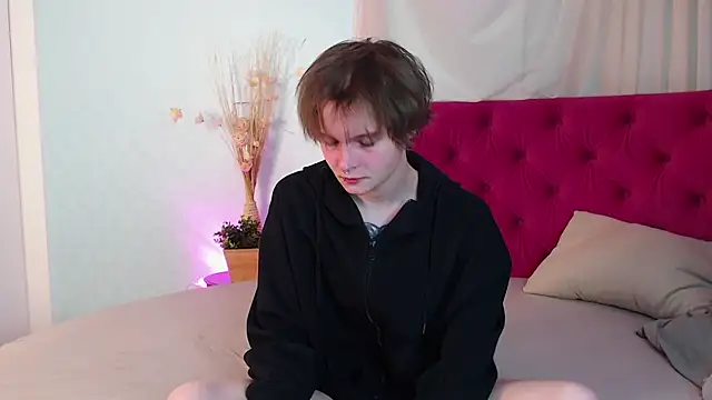 DemianEnglen online show from April 13, 8:13 pm