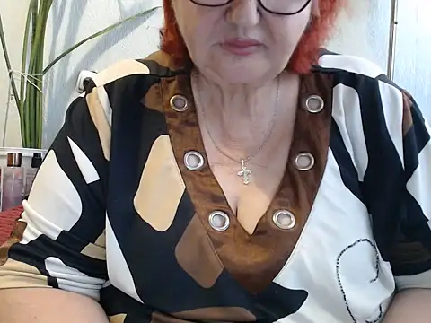 Snapshot of DeniseeRosea chatting on June 16, 7:52 am DeniseeRosea online show from June 16, 7:52 am