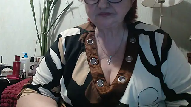 DeniseeRosea online show from March 22, 4:52 pm