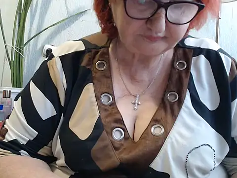 Snapshot of DeniseeRosea chatting on June 20, 6:07 am DeniseeRosea online show from June 20, 6:07 am