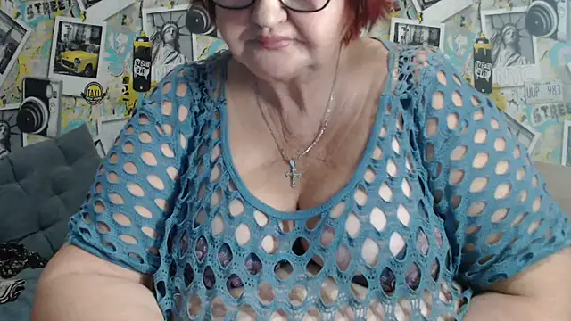 DeniseeRosea online show from December 3, 3:33 pm