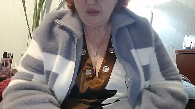 DeniseeRosea online show from April 15, 11:16 pm