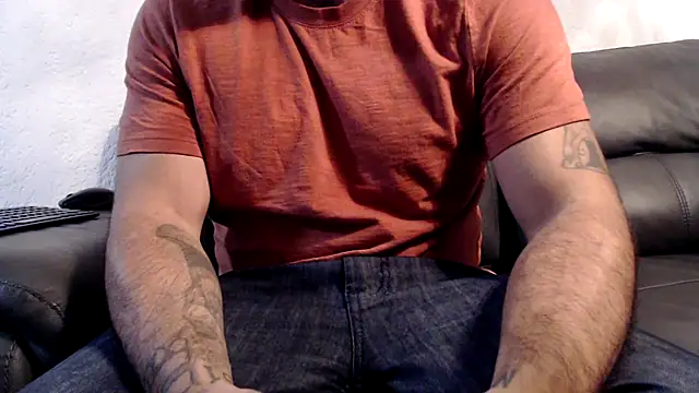 Snapshot of Str8_Soldier chatting on February 19, 12:11 pm Str8 Soldier online show from February 19, 12:11 pm