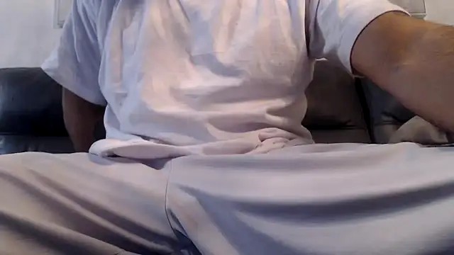 Snapshot of Str8_Soldier chatting on February 4, 3:11 am Str8 Soldier online show from February 4, 3:11 am