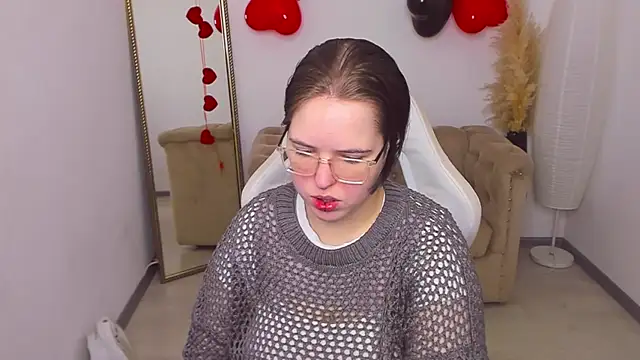 Manic pixie  online show from February 11, 3:34 pm