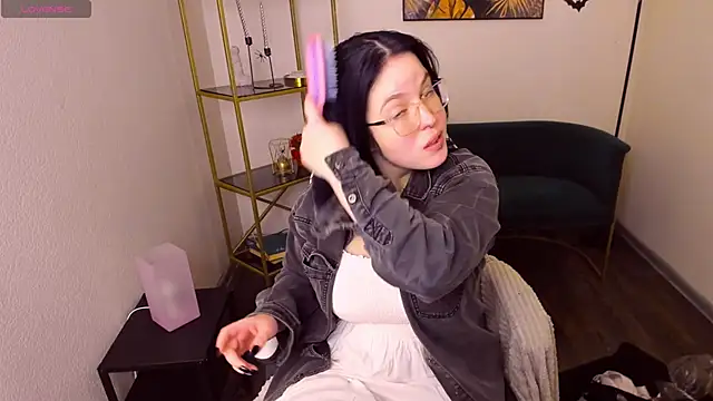 Manic pixie  online show from October 22, 11:20 am