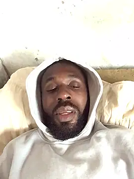 onewinnertee online show from March 12, 10:41 am