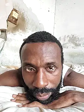 Snapshot of onewinnertee chatting on February 16, 1:54 pm onewinnertee online show from February 16, 1:54 pm