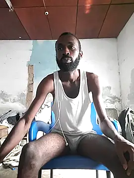 Snapshot of onewinnertee chatting on February 20, 8:38 am onewinnertee online show from February 20, 8:38 am