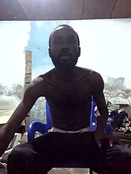 Snapshot of onewinnertee chatting on January 14, 12:25 am onewinnertee online show from January 14, 12:25 am