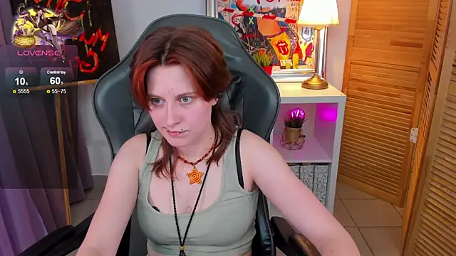 Snapshot of Jiffyyo chatting on February 7, 12:17 pm Jiffyyo online show from February 7, 12:17 pm