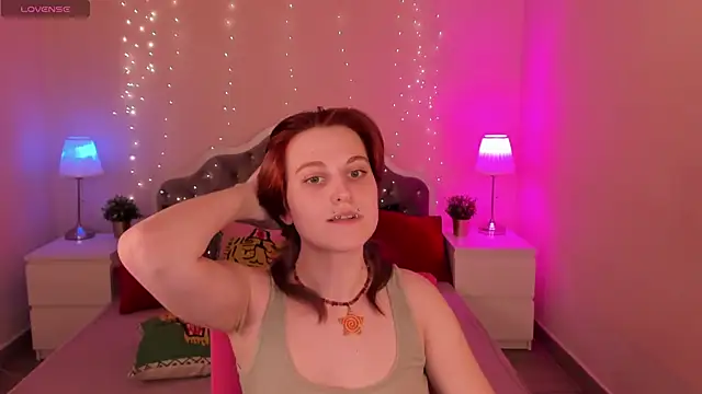 Snapshot of Jiffyyo chatting on January 31, 8:43 pm Jiffyyo online show from January 31, 8:43 pm