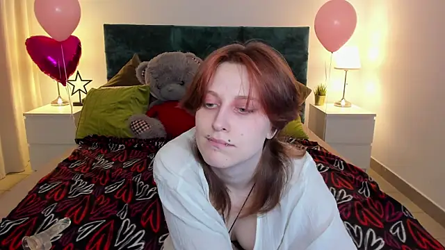 Snapshot of Jiffyyo chatting on March 21, 11:44 am Jiffyyo online show from March 21, 11:44 am