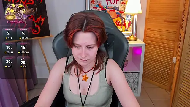 Snapshot of Jiffyyo chatting on February 7, 9:16 am Jiffyyo online show from February 7, 9:16 am