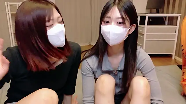 NA-KAREN-V8 online show from May 25, 1:32 pm