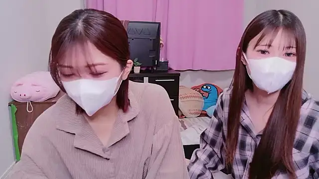 NA-KAREN-V8 online show from March 15, 1:40 pm