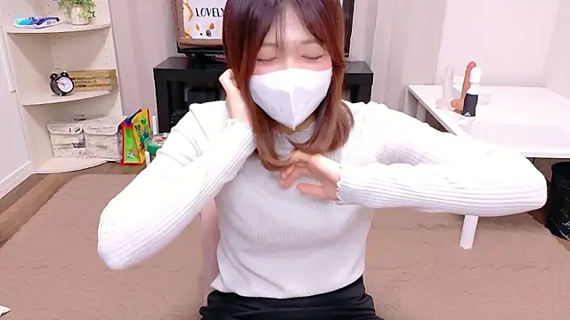 NA-KAREN-V8 online show from October 19, 1:25 pm