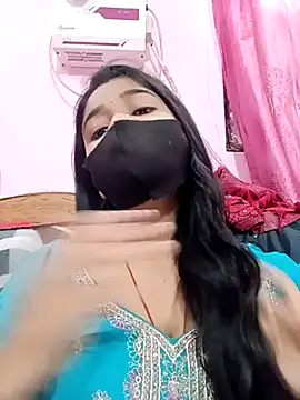 Snapshot of Simran-001 chatting on March 16, 8:43 am Simran-001 online show from March 16, 8:43 am