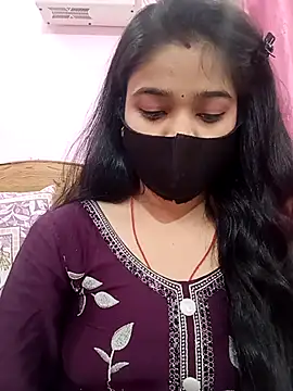 Snapshot of Simran-001 chatting on March 18, 8:06 am Simran-001 online show from March 18, 8:06 am