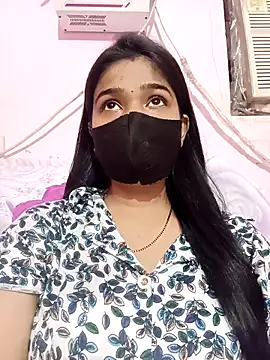 Snapshot of Simran-001 chatting on September 10, 5:56 pm Simran-001 online show from September 10, 5:56 pm