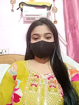 Snapshot of Simran-001 chatting on December 4, 12:37 pm Simran-001 online show from December 4, 12:37 pm