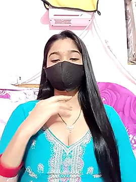 Snapshot of Simran-001 chatting on September 27, 1:28 pm Simran-001 online show from September 27, 1:28 pm