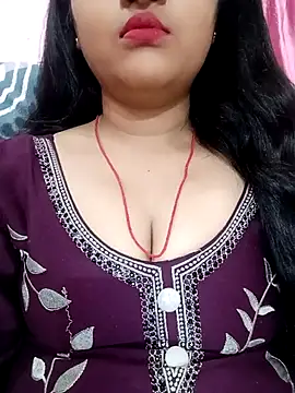 Snapshot of Simran-001 chatting on March 18, 6:17 pm Simran-001 online show from March 18, 6:17 pm