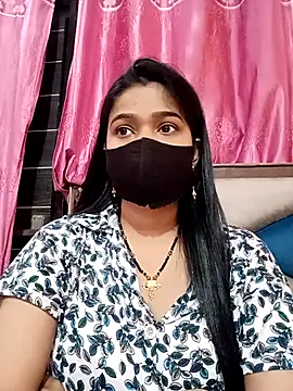 Snapshot of Simran-001 chatting on October 30, 6:16 pm Simran-001 online show from October 30, 6:16 pm