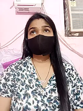 Snapshot of Simran-001 chatting on September 13, 6:19 pm Simran-001 online show from September 13, 6:19 pm