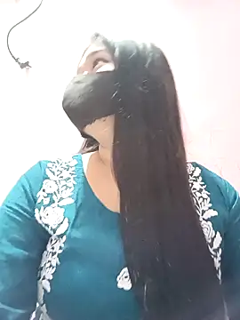 Simran-001 online show from December 16, 1:15 pm