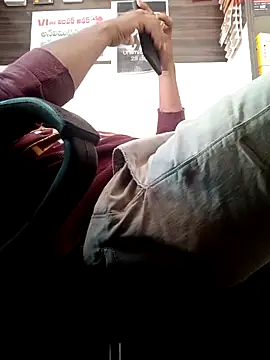 RaviRoy2326 online show from February 25, 9:31 am