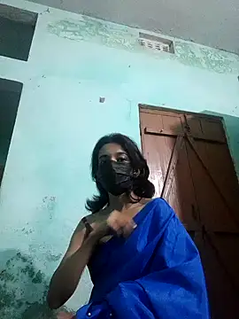 Snapshot of Bong-lady chatting on February 11, 8:15 am Bong-lady online show from February 11, 8:15 am