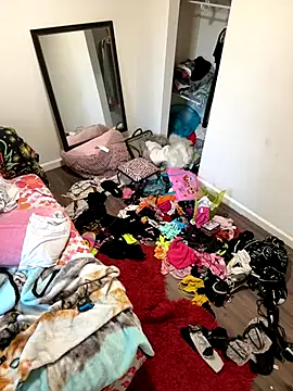 Snapshot of I_am_babydoll chatting on November 2, 6:35 pm I am babydoll online show from November 2, 6:35 pm