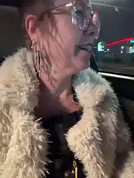 I am babydoll online show from March 10, 7:23 am