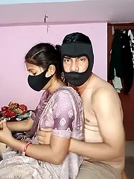 Snapshot of USHA_BHABHI chatting on June 9, 11:17 pm USHA BHABHI online show from June 9, 11:17 pm