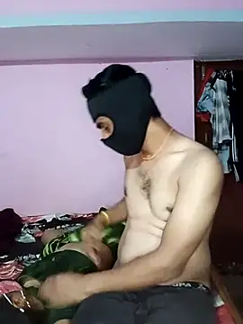 USHA BHABHI online show from April 12, 10:57 pm