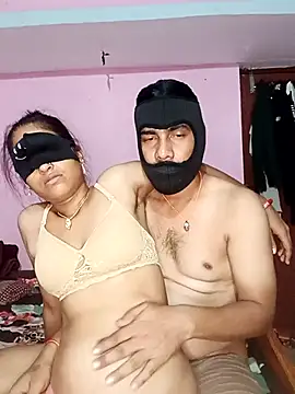 Snapshot of USHA_BHABHI chatting on June 11, 11:13 pm USHA BHABHI online show from June 11, 11:13 pm