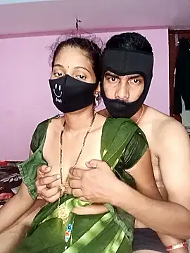 Snapshot of USHA_BHABHI chatting on June 12, 11:13 pm USHA BHABHI online show from June 12, 11:13 pm