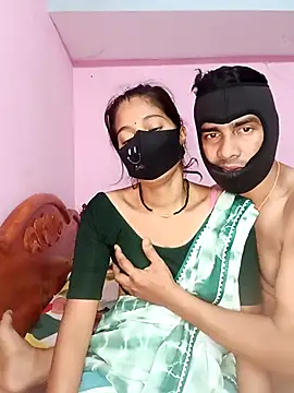 Snapshot of USHA_BHABHI chatting on July 14, 11:00 pm USHA BHABHI online show from July 14, 11:00 pm