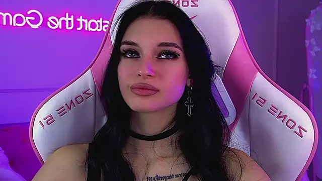 BeverlyMost online show from February 24, 7:15 pm