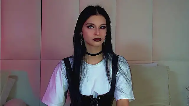 BeverlyMost online show from March 18, 6:53 pm