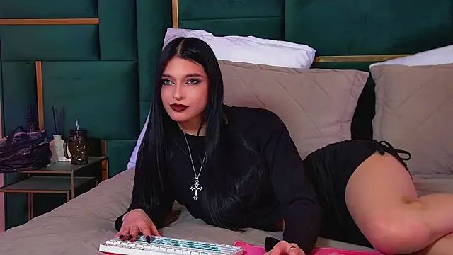 BeverlyMost online show from June 2, 6:19 pm
