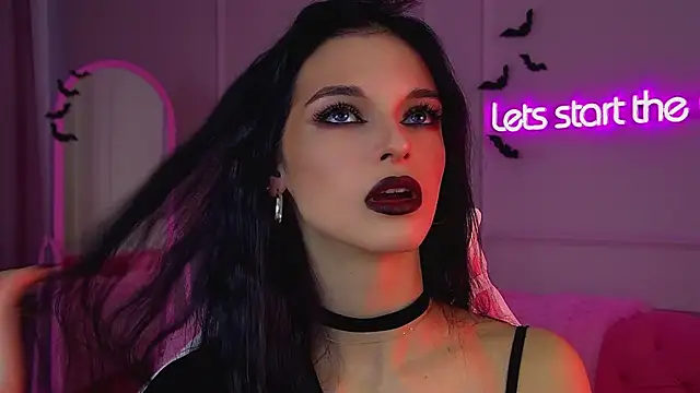 Snapshot of BeverlyMost chatting on November 2, 6:29 am BeverlyMost online show from November 2, 6:29 am