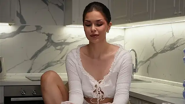 Snapshot of Sofa_01 chatting on November 2, 2:11 pm Sofa 01 online show from November 2, 2:11 pm