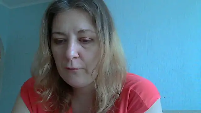 Snapshot of WriterInna44 chatting on January 30, 9:15 am WriterInna44 online show from January 30, 9:15 am