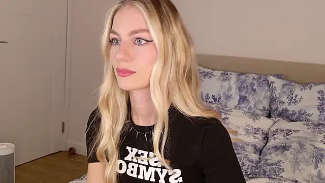 Snapshot of GabriellaOlsen chatting on December 20, 2:09 pm GabriellaOlsen online show from December 20, 2:09 pm