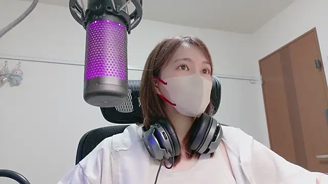 mio7635 online show from June 30, 2:17 pm