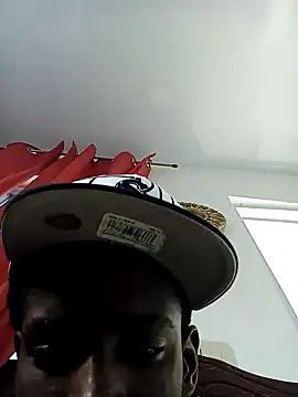 dinero04 online show from October 5, 7:59 pm